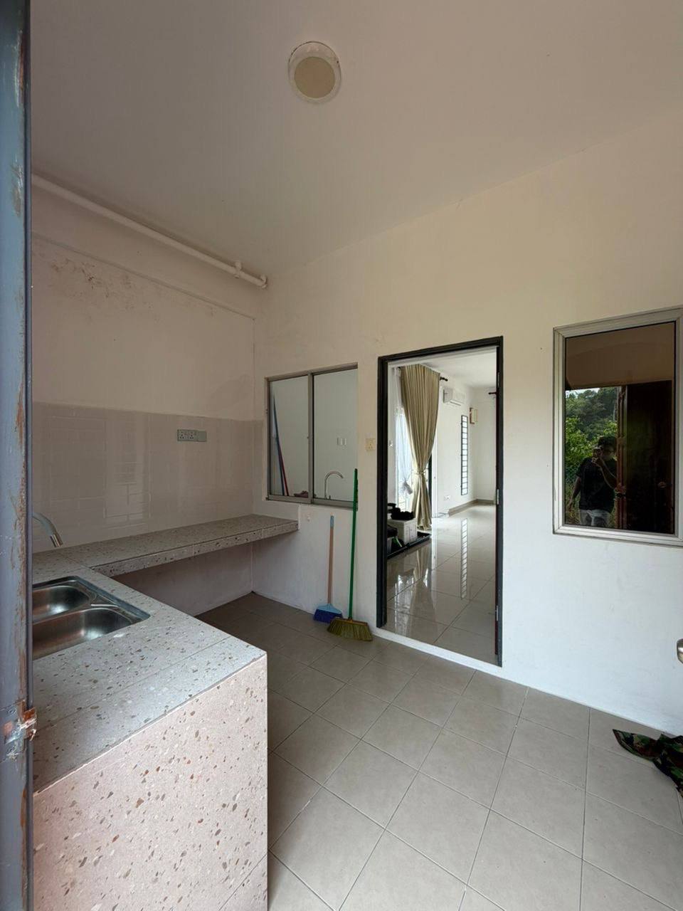 Taman Riang Ria Tuaran Corner Unit For Sale‼️ - 4