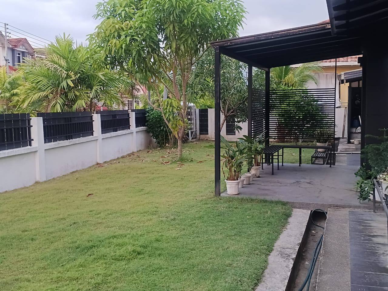 📍Taman Kingfisher Ujana 2.5 Storey Corner End Lot Landed House For Sale - 3
